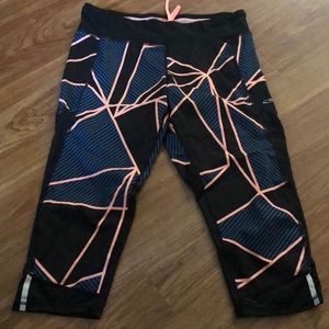 Women’s capris